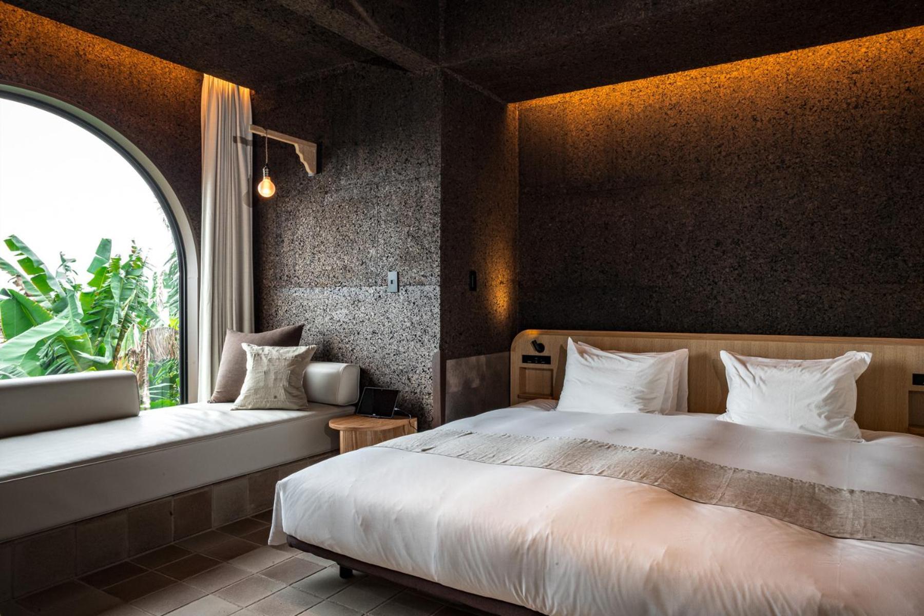 Miru Amami Hotel Tatsugo ภายนอก รูปภาพ